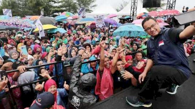 Anies Baswedan saat safari politik di Kota Padang, beberapa waktu yang lalu. Foto: ist