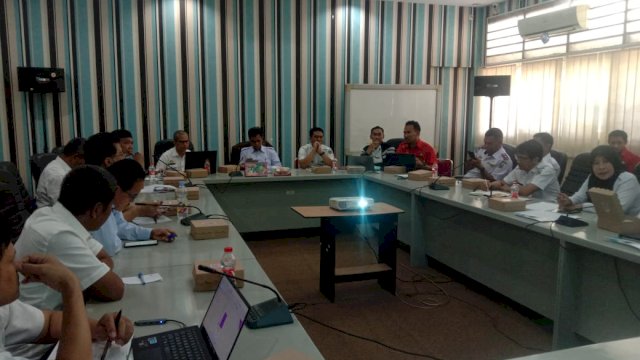 ti Rapat Koordinasi Lintas Sektoral dengan Kementerian ESDM dan PT. PLN, Di Kantor Dinas Energi dan Sumber Daya Mineral Provinsi Sulawesi Selatan di Jl. AP. Pettarani Makassar, Rabu (7/12)/IST
