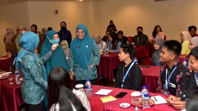 Dinas Pemberdayaan Masyarakat Desa (PMD) Sulsel bekerjasama dengan Tim Penggerak PKK Sulsel, menggelar Bimbingan Teknis (Bimtek) PKK Mendidik, di Hotel Grand Sayang Park Makassar, Senin, 12 Desember 2022.