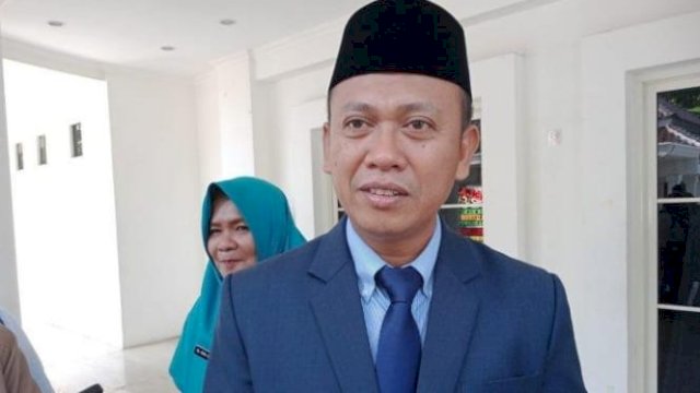 Bupati Takalar periode 2017-2022, Syamsari Kitta setelah menghadiri pelantikan Pj Bupati Takalar di Baruga Karaeng Pattingalloang, Rujab Gubernur, Jalan Jend. Sudirman. Foto: Portalmedia.id/Irham