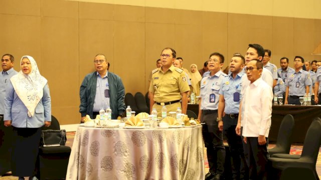 Rakorsus PDAM Makassar, bertajuk Optimalisasi Sinergitas untuk Peningkatan Kontribusi PAD di Hotel Claro, Senin (26/12/2022).