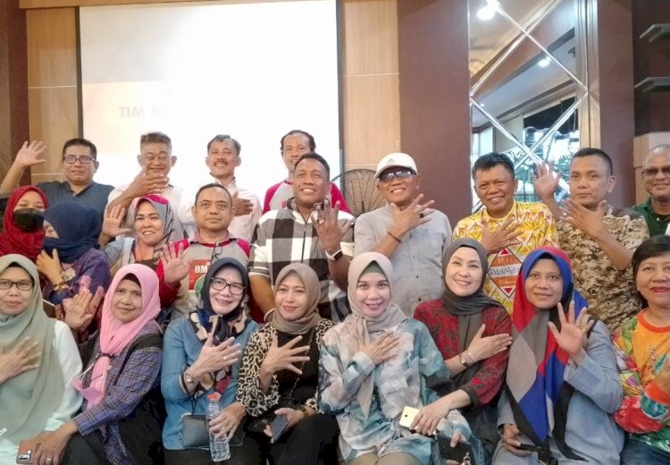 Kantongi Dukungan Alumni SMPN 5 Makassar, 'Sahabat Om Boer' akan Massifkan Gerakan Menuju Pilcaleg Sulsel