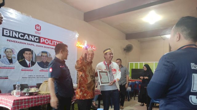 Bincang Politik dengan tema Pemekaran Dapil, Siapa Diuntungkan yang digelar oleh salah satu media di Makassar/Ist