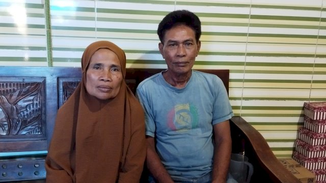 Nenek dan Kaker Fadil Sadewa, bocah 10 tahu yang tewas di tangan 2 remaja di Kota Makassar. Foto: Potalmedia.id/Firda