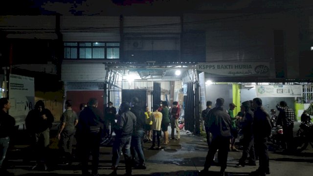  Lokasi penemuan jasad pria yang menghebohkan warga di Jalan Malengkeri Raya, Makassar. Foto: ist