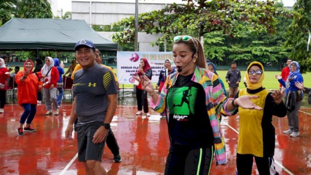 IKA SMA Kartika Makassar Jadikan Olahraga sebagai Kegiatan Rutin