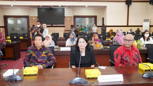 Kunjungan kerja Komite IV DPD RI, di Ruang Rapat Pimpinan Kantor Gubernur Sulsel, Senin, 30 Januari 2023.