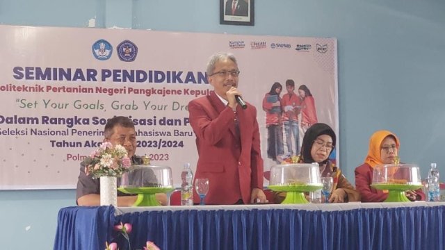 Sosialisasi dan promosi yang dikemas dalam acara Seminar Pendidikan bagi siswa dengan mengusung tema "Set Your Goals, Grab Your Dreams", di Aula SMKS YPPP Wonomulyo, Selasa (7/2/2023)/Ist