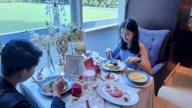Makan Malam Romantis dengan Hidangan Penuh Cinta di Hotel Aston Makassar  