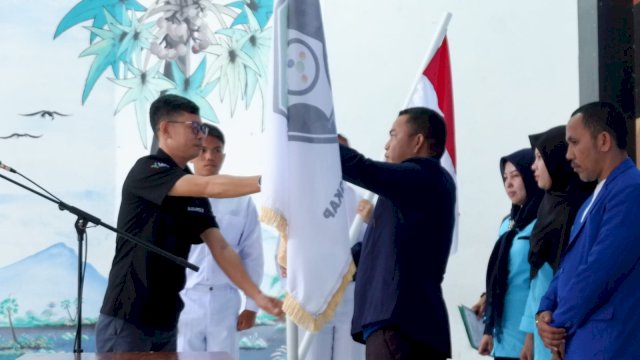 Ketua Asosiasi Kios Pupuk Lengkap (KPL) Kabupaten Jeneponto, Sulawesi Selatan, Muhammad Kahar resmi dilantik  periode 2023-2025 oleh dewan pembina. (IST).
