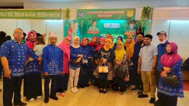Rektor Prof. Dr. A. Melantik Rompegading, S.H., M.H. dan sejumlah civitas akademika dari Unsa Makassar, ikut mendukung dan mensukseskan gelaran tahunan L2DIKTI Wilayah IX Sultanbara/Ist