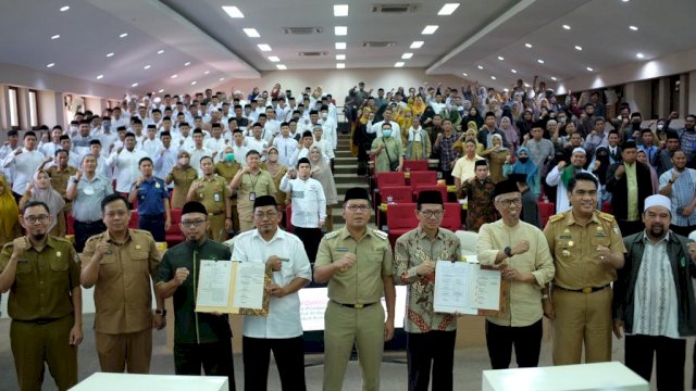 Pemerintah Kota Makassar meresmikan Program Pembinaan Penghafal Alqur'an bersama 4 Pondok Pesantren. Foto; dok