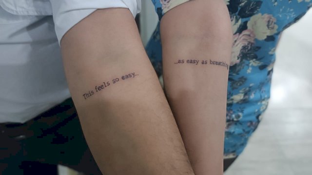 Tato sepasang suami istri dari Islamabad, Pakistan viral di Twitter. (Foto: @affanarchist )  