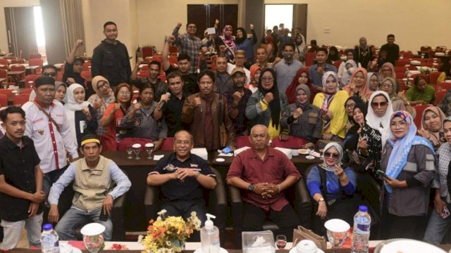 Gubernurku Sandaran Harapan Sulsel Lebih Maju, Alasan Patonro Community Dukung IAS