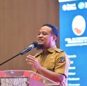 Sembilan Juta Warga Sulsel Tercover BPJS, Pemprov Raih UHC Award Pertama Kali di Era Sudirman
