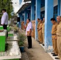 Bernostalgia, Alumni 98 Jadi Perangkat Upacara Bendera di SMAN 1 Sinjai