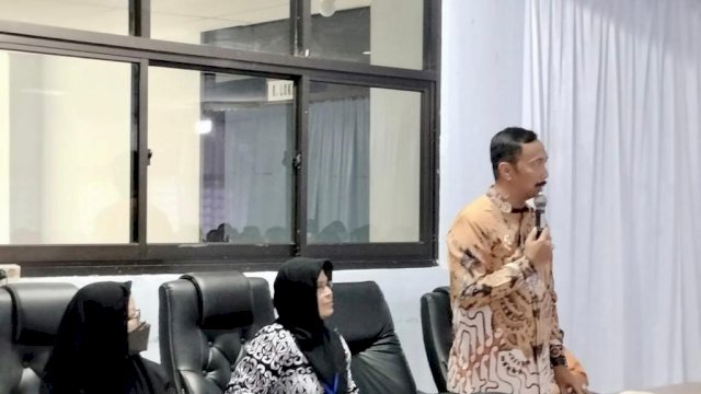 Wakil Bupati Wajo, Amran memantau langsung pelaksanaan seleksi kompetensi PPPK Tenaga Teknis formasi tahun 2022 ini yang digelar di Kantor Regional IV Badan Kepegawaian Negara (BKN), Makassar (25/3/2023)/Ist