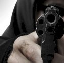 Juru Parkir di Makassar Ditangkap Atas Kepemilikan Senjata Api Milik Polisi