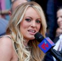 Siapa Stormy Daniels, Eks Bintang Porno yang Membuat Donald Trump Ditangkap?