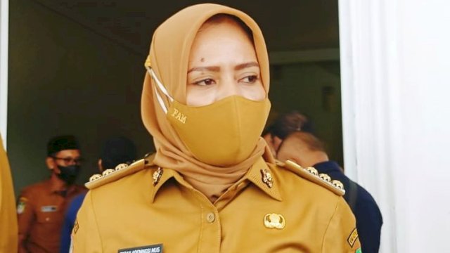 Bupati Kepulauan Sula, Maluku Utara Fifian Adeningsi Mus (int)