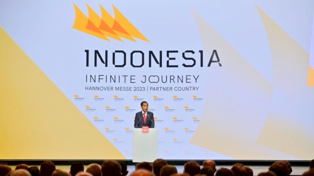 Presiden Jokowi menghadiri upacara pembukaan Hannover Messe 2023, di Hannover Congress Centrum, Hannover, Jerman, Minggu, 16 April 2023.
