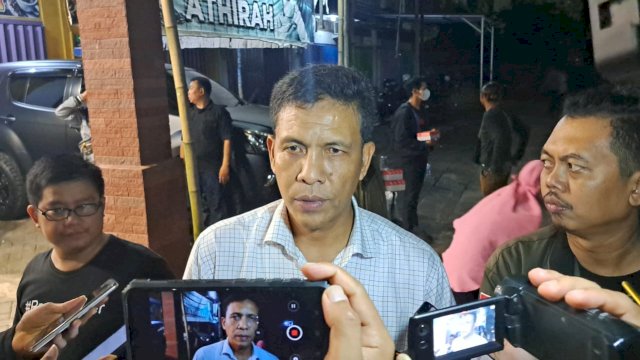 Dirreskrimsus Polda Sulsel, Kombes Pol Helmi Kwarta Kusuma Rauf saat diwawancarai awak media  (Portal Media/Aldy)
