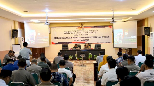 Pemkot Makassar Turunkan Ratusan Satpol PP untuk Pengamanan Idulfitri 1444/2023