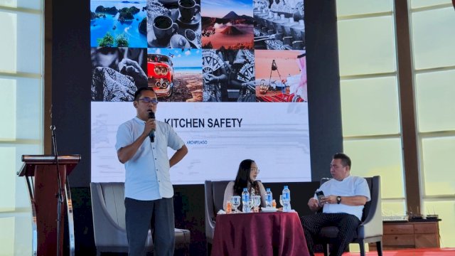 ASTON Makassar Beri Edukasi Keselamatan Kerja Bagi Karyawan 'Food & Beverage'