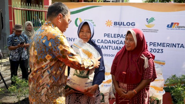 45 Ribu KPM dapat Bantuan Beras dari Pemkot Makassar, Danny: Perkuat Resiliensi Pangan