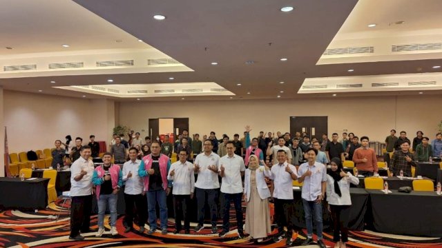 Indosat Beri Pelatihan IT & Coding untuk Sektor UMKM, Pertanian, dan Perikanan di Makassar