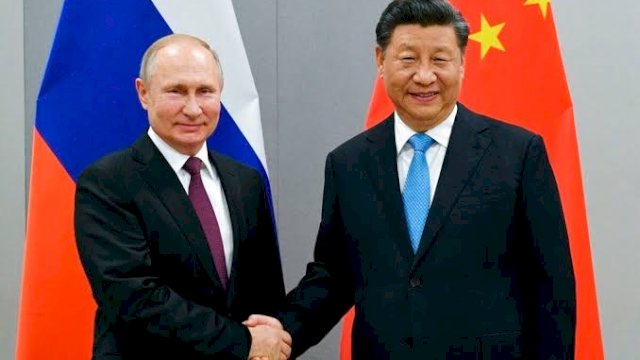 Moskow dan Beijing Kian Mesra Gegera Pertemuan Li Qiang dan Mikhail
