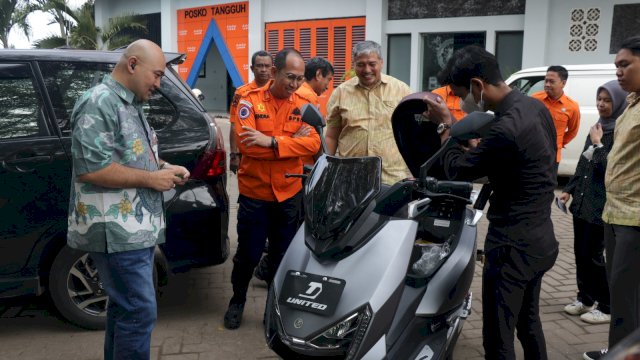 Kalla Kars Boyong Motor Listrik ke Lingkup Pemerintah Kota Makassar  