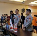 Bakal Diedarkan di Morowali, Penyeludupan Miras dan Rokok Ilegal China Digagalkan Polisi