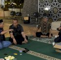 Serunya Pertemuan IAS dan Komunitas Bikers, Makan Songkolo hingga Akustikan Bareng