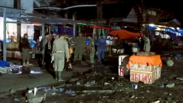 Pemkot Parepare Tertibkan 250 Lapak Liar Sekitar Pasar Lakessi