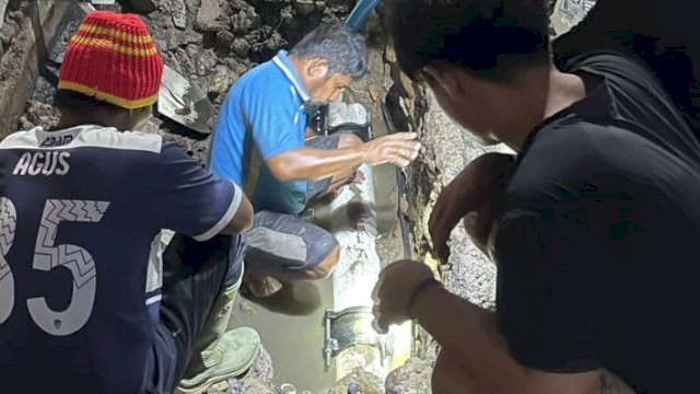 PAM Tirta Karajae Bergerak Cepat Tanggulangi Kebocoran Pipa Demi Normalkan Layanan Air Bersih