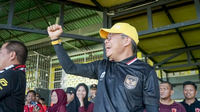 Taufan Pawe Sesalkan Insiden Kericuhan Suporter pada Laga PSM di GBH Parepare