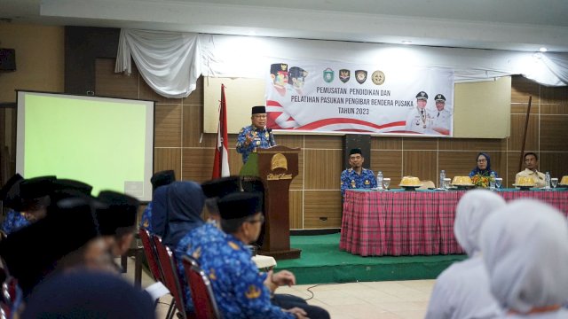Sebulan Lagi Periode Berakhir, Taufan Pawe Motivasi Anggota Paskibraka Parepare