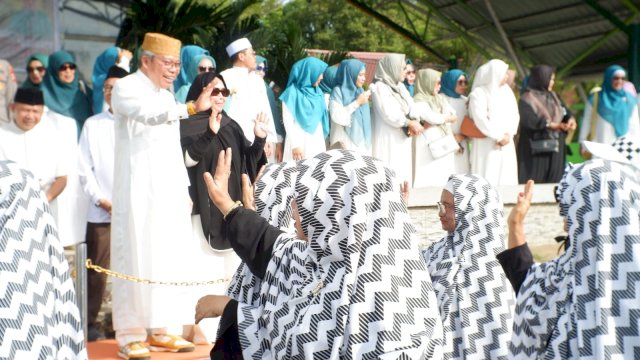 Taufan Pawe Sebut Sosok Erna Rasyid Taufan Sejak Dulu Peduli Kemajuan Keummatan