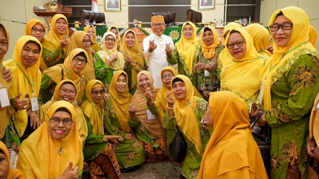 Bahas Program Penanganan Stunting, Taufan Pawe Ajak PD Aisyiyah Kolaborasi Pemkot