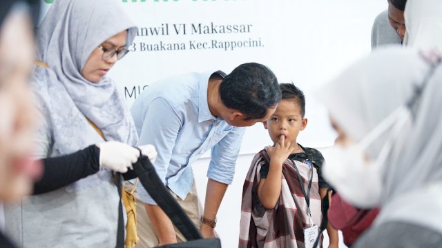 Mudahkan Akses Kesehatan, Pegadaian Makassar Khitan 200 Anak