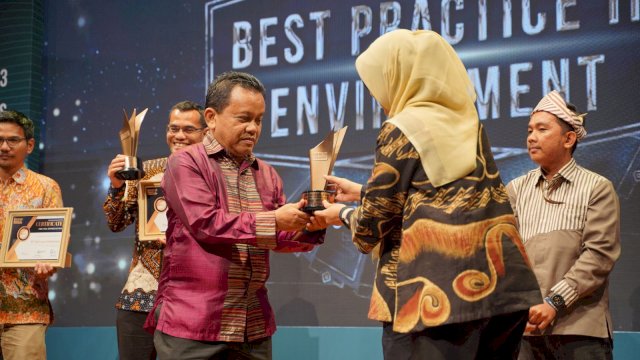 Jadi Perusahaan CSR Terbaik, KALLA Sebet Penghargaan Nasional Predikat Bronze