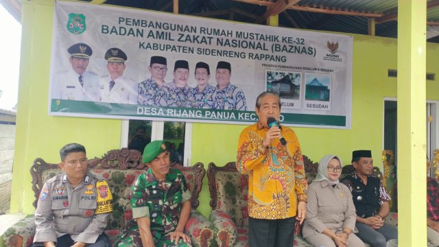 Penyerahan Rumah Tinggal Layak Huni (RTLH) kepada mustahik/Ist