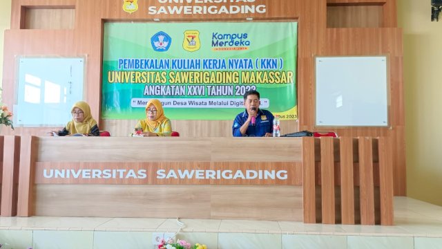 embelakalan Kuliah Kerja Nyata (KKN) Angkatan Ke-26 tahun 2023 pada Sabtu, 19 Agustus di Aula Kampus UNSA Makassar/Ist