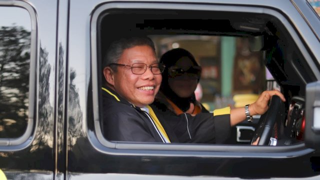 Begini Momen Akhir Pekan Taufan Pawe dan Erna Rasyid 