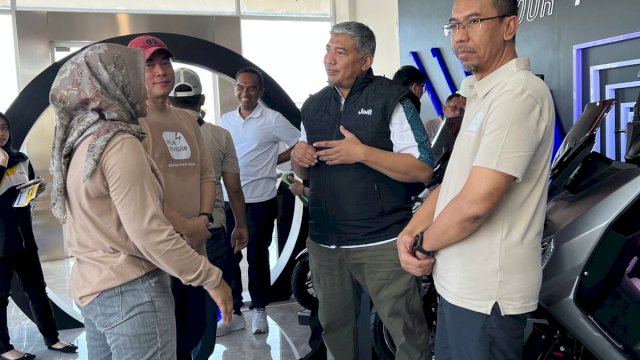 Perkuat Ekosistem E-Vehicle, Kalla Kars-PLN City Ride Bareng