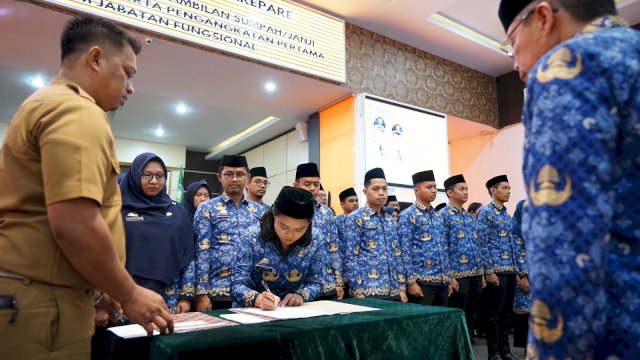 Taufan Pawe Lantik Sejumlah PSN Sekaligus Pengangkatan Jabatan Fungsional 