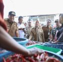 Gandeng Bulog, Pemkot Makassar Salurkan 10 Ton Beras untuk Operasi Pasar