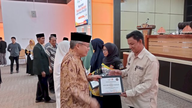 Taufan Pawe Apresiasi Kepedulian Lazismu Hadirkan Program Peduli Pelajar