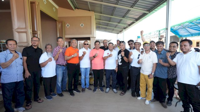 Penjabat Gubernur Sulsel, Bahtiar Baharuddin menyempatkan diri memenuhi undangan dari pengurus Dewan Pengurus Daerah (DPD) Real Estate Indonesia (REI) untuk menyaksikan salah satu kawasan perumahan yang telah dibangun.